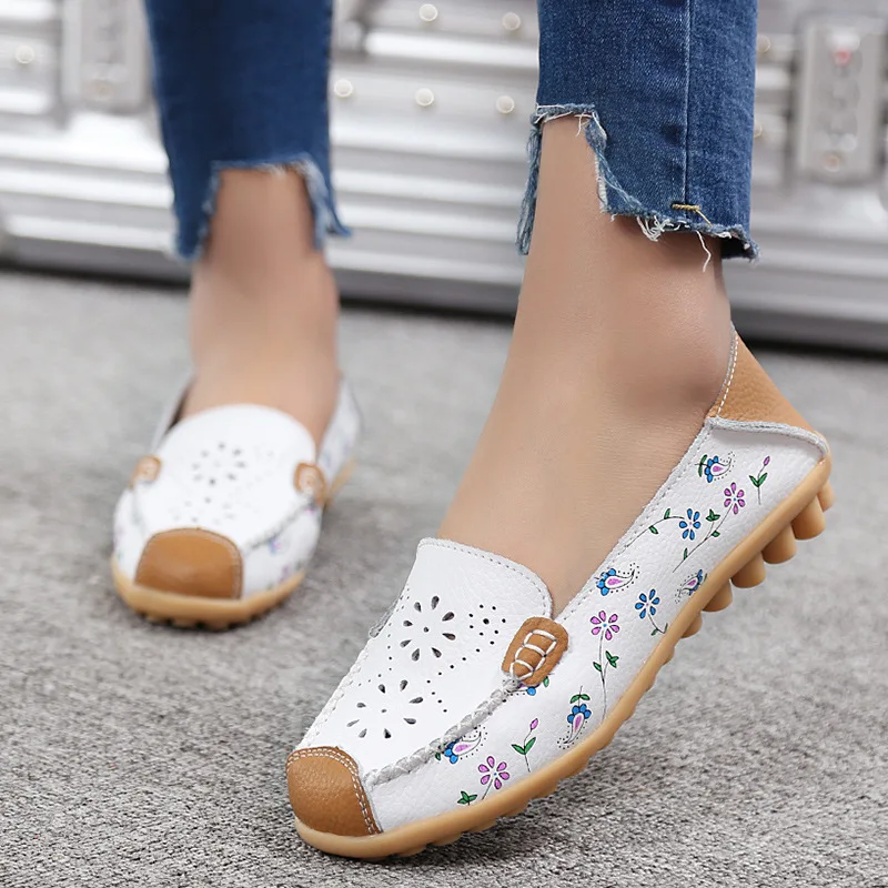 2021 Spring New Authentic Leather Mom Shoes Large Size Middle-Aged and Elderly Soft Bottom Gommino Women
2021 Spring New Authentic Leather Mom Shoes Large Size Middle-Aged and Elderly Soft Bottom Gommino Women
