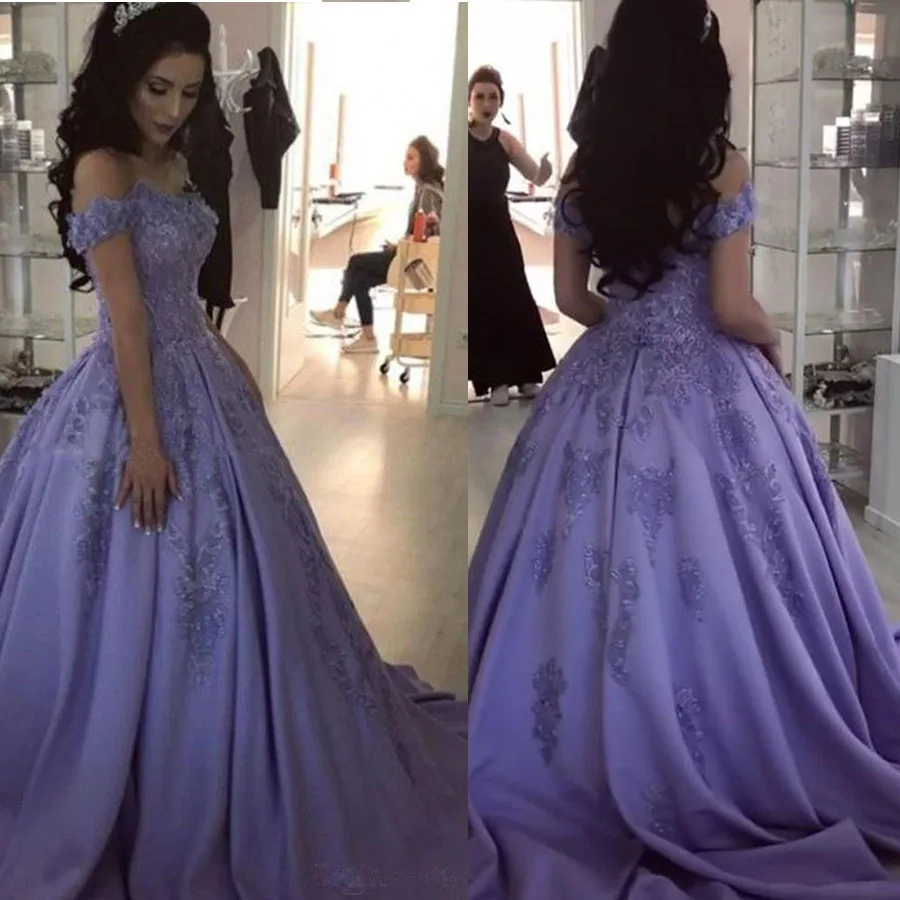 Off The Shoulder Beading Applique Satin A-line Formal Evening Dress with Lace-up Bridal Party Dress Vestido de noche 
Off The Shoulder Beading Applique Satin A-line Formal Evening Dress with Lace-up Bridal Party Dress Vestido de noche