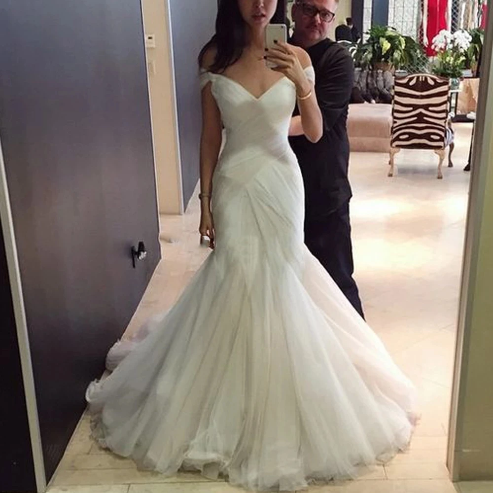 Pleat 2021 Elegant Mermaid Wedding Dresses Simple Tulle Off Shoulder Court Train Bridal Wedding Gowns Lace-up Back Custom Made
Pleat 2021 Elegant Mermaid Wedding Dresses Simple Tulle Off Shoulder Court Train Bridal Wedding Gowns Lace-up Back Custom Made