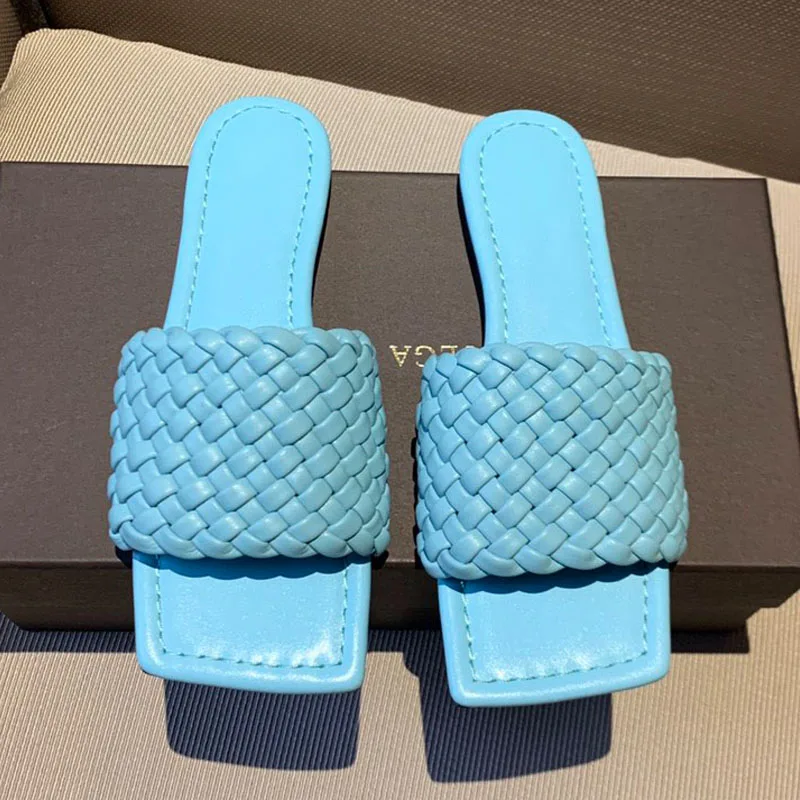 XPAY 2021 Women Slipper Ladies Outdoor Sandals Casual Fashion Female Beach Shoes Girl Brand Luxury Comfortably Breathable
XPAY 2021 Women Slipper Ladies Outdoor Sandals Casual Fashion Female Beach Shoes Girl Brand Luxury Comfortably Breathable