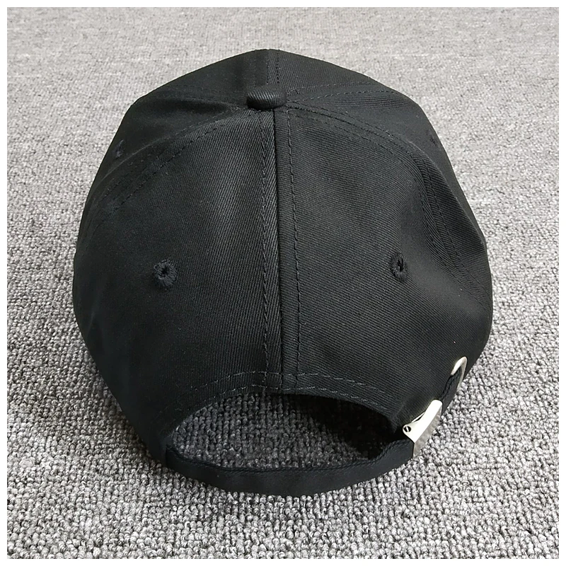 Japanese dark street fashion letters retro cap hip hop men's and women's curved hat baseball cap sun hat
Japanese dark street fashion letters retro cap hip hop men's and women's curved hat baseball cap sun hat