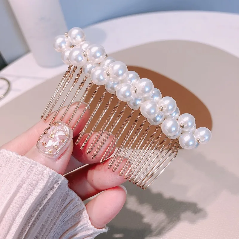 Korean head accessories hair accessories side clip pearl beaded comb feminine temperament trendy hair bridal hair accessories
Korean head accessories hair accessories side clip pearl beaded comb feminine temperament trendy hair bridal hair accessories