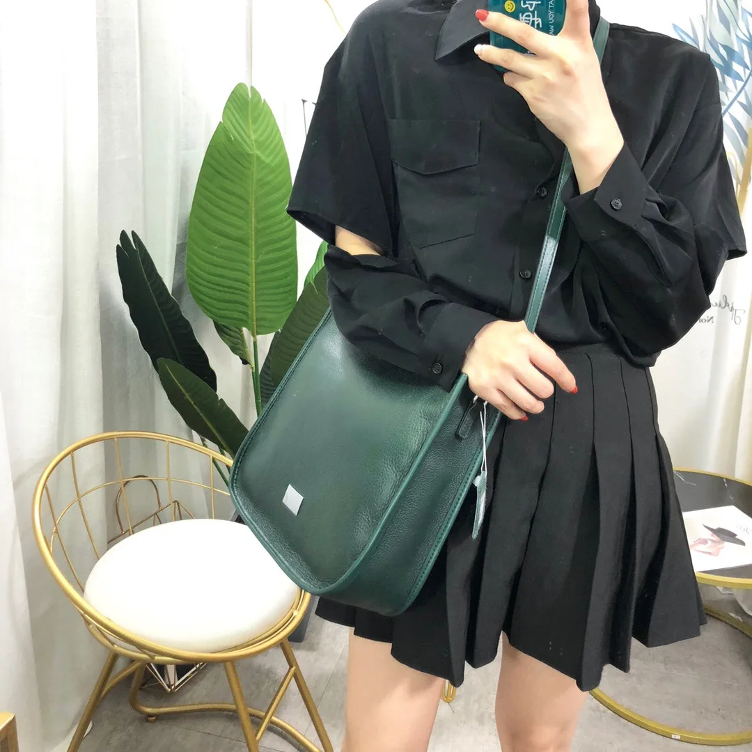 free shipping 2020 the new style fashion color genuine cow leather women one shoulder bag crossbody bag29 cm6 color
free shipping 2020 the new style fashion color genuine cow leather women one shoulder bag crossbody bag29 cm6 color