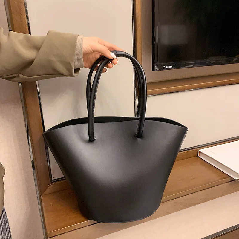Hot Vintage PU Leather 2 sets Bucket Bags for Women 2021 Fashion Branded Crossbody Shoulder Hand Bag Lady Trending Handbags
Hot Vintage PU Leather 2 sets Bucket Bags for Women 2021 Fashion Branded Crossbody Shoulder Hand Bag Lady Trending Handbags