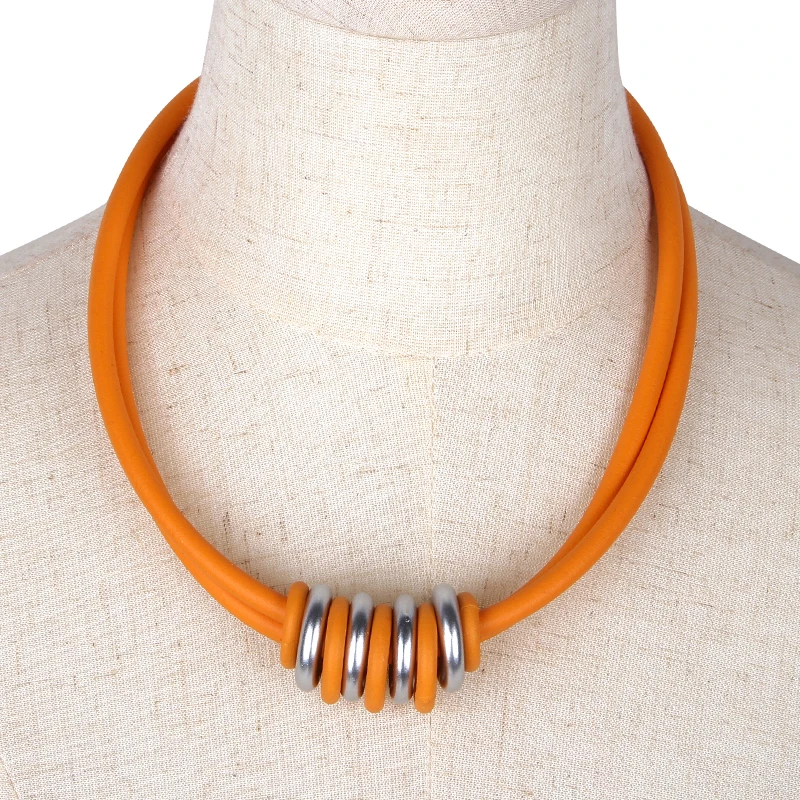 JID New Handmade Circle Pendant Necklace Charm Multilayer Metal Jewelry Punk Rubber Clothing Decoration For Women Party Gift
JID New Handmade Circle Pendant Necklace Charm Multilayer Metal Jewelry Punk Rubber Clothing Decoration For Women Party Gift