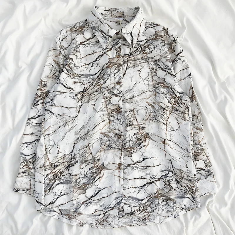 Temperament tie-dye Korean retro turn-down collar buttoned loose chiffon long sleeve shirt
Temperament tie-dye Korean retro turn-down collar buttoned loose chiffon long sleeve shirt