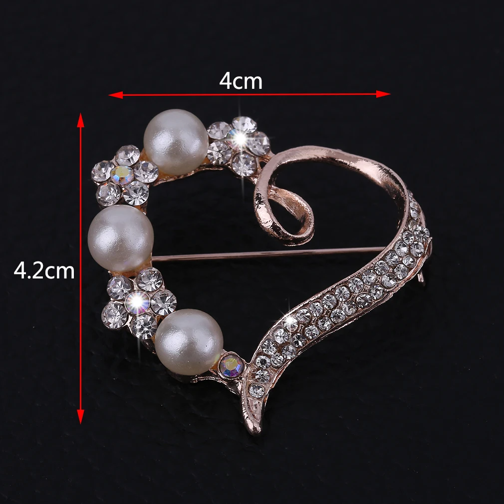 Hot! Imitation Pearl Brooches Decorative Rhinestone Garment Crystal Women Gorgeous Heart Shape Shiny Brooch Pin
Hot! Imitation Pearl Brooches Decorative Rhinestone Garment Crystal Women Gorgeous Heart Shape Shiny Brooch Pin