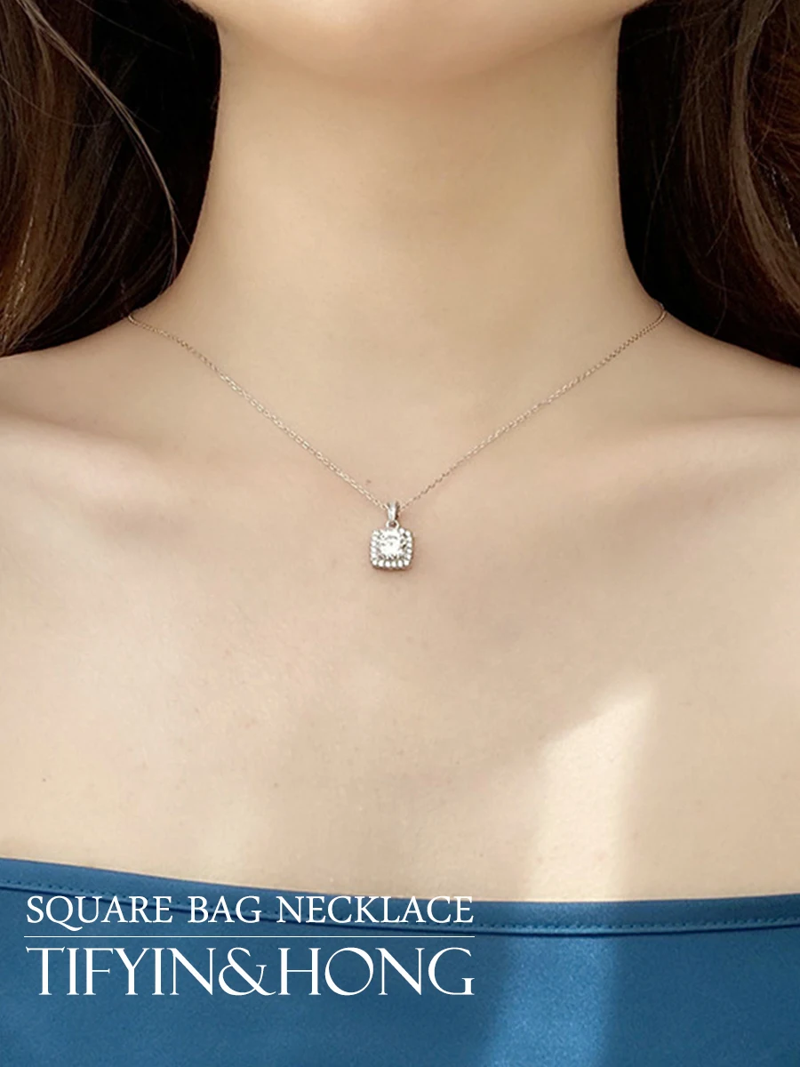 S925 Silver Mozanstone Square Necklace, Sweet and Romantic Style, Holiday Gift, Exclusive for Couples
S925 Silver Mozanstone Square Necklace, Sweet and Romantic Style, Holiday Gift, Exclusive for Couples