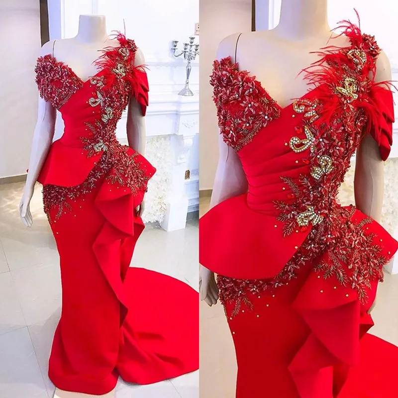 Plus Size Red Mermaid Evening Pageant Dresses 2022 Luxury Lace Feather Ruffles Peplum African Arabic Occasion Prom Gown
Plus Size Red Mermaid Evening Pageant Dresses 2022 Luxury Lace Feather Ruffles Peplum African Arabic Occasion Prom Gown