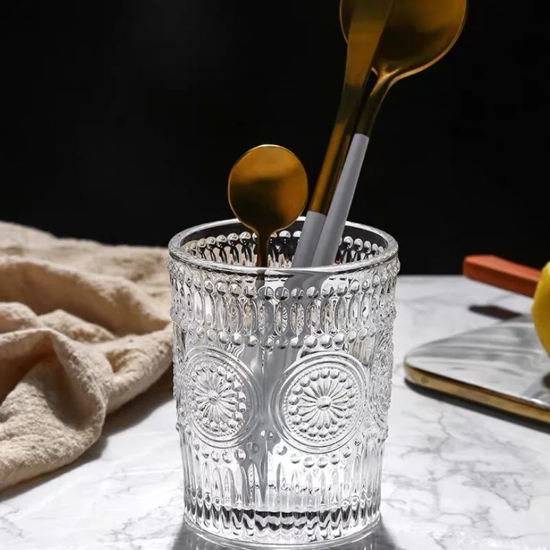 Cups Tasse Double Paroi Goblet Embossed Retro Glass Cup Home INS Wind European Style Sun Flower Water Milke Tea Juice Goblet 
Cups Tasse Double Paroi Goblet Embossed Retro Glass Cup Home INS Wind European Style Sun Flower Water Milke Tea Juice Goblet