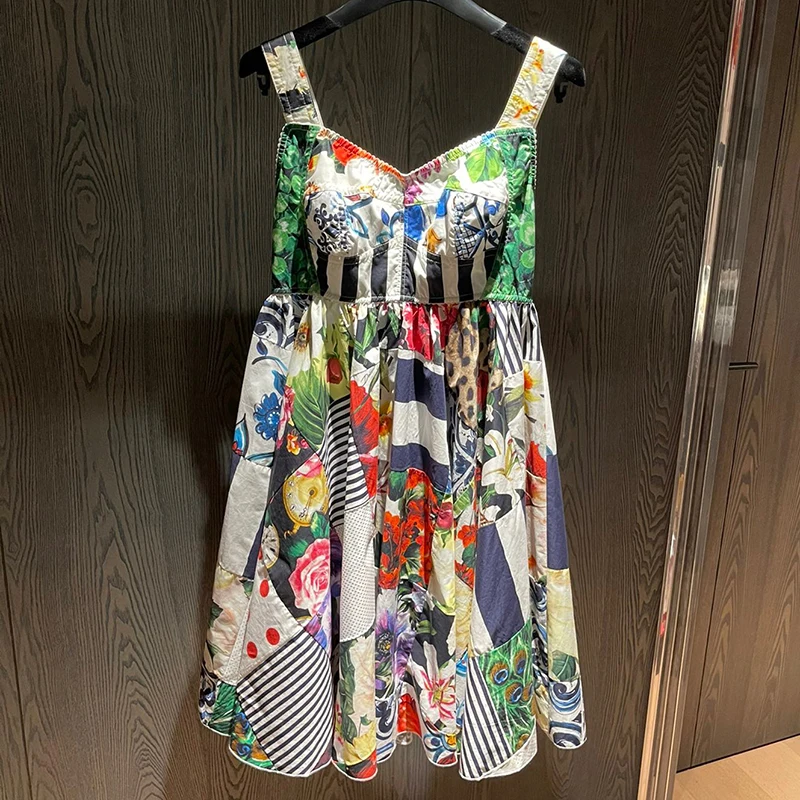 Vacation Style Print Dress Women Lace Up High Waist V Neck Big Swing Dress New 2021 Fashion Summer Sleeveless Dress
Vacation Style Print Dress Women Lace Up High Waist V Neck Big Swing Dress New 2021 Fashion Summer Sleeveless Dress