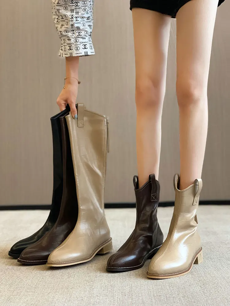 Женские ботинки на молнии, осенне-зимняя обувь, женские роскошные Дизайнерские ботильоны на средней резиновой подошве, Модные ботильоны с о... 
Женские ботинки на молнии, осенне-зимняя обувь, женские роскошные Дизайнерские ботильоны на средней резиновой подошве, Модные ботильоны с о...