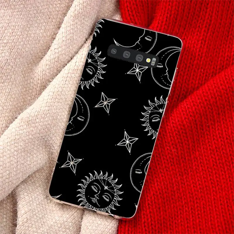 Sun Flowers Cat Snake Moon Phone Case Transparent for Samsung A71 S9 10 20 HUAWEI p30 40 honor 10i 8x xiaomi note 8 Pro 10t 11 
Sun Flowers Cat Snake Moon Phone Case Transparent for Samsung A71 S9 10 20 HUAWEI p30 40 honor 10i 8x xiaomi note 8 Pro 10t 11