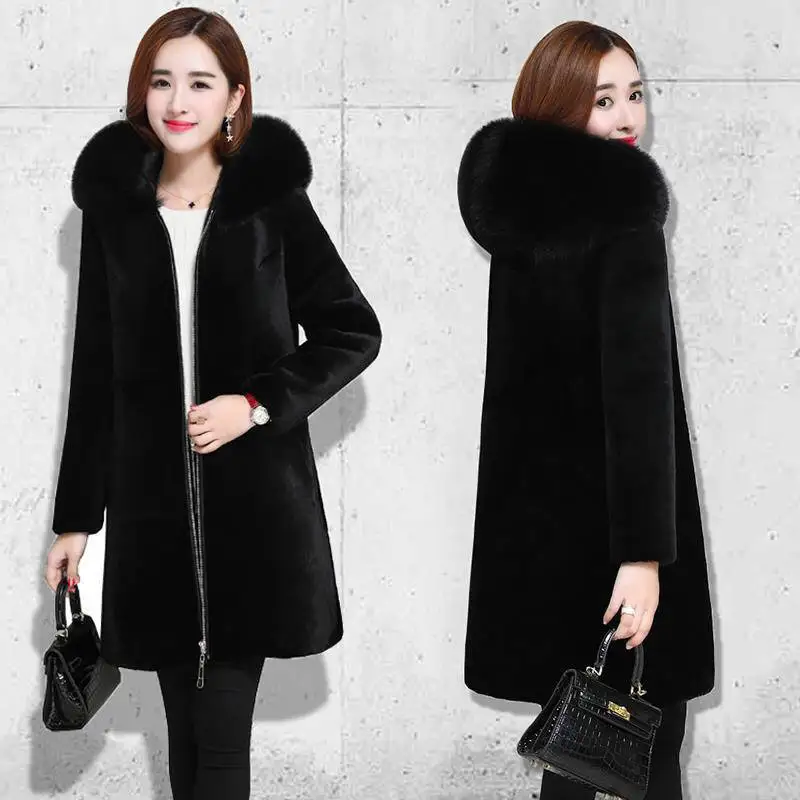 Winter Women High Quality Faux Sheep Fur Coat Luxury Long Fur Coat Loose Lapel OverCoat Thick Warm Plus Size Female Plush Coats
Winter Women High Quality Faux Sheep Fur Coat Luxury Long Fur Coat Loose Lapel OverCoat Thick Warm Plus Size Female Plush Coats