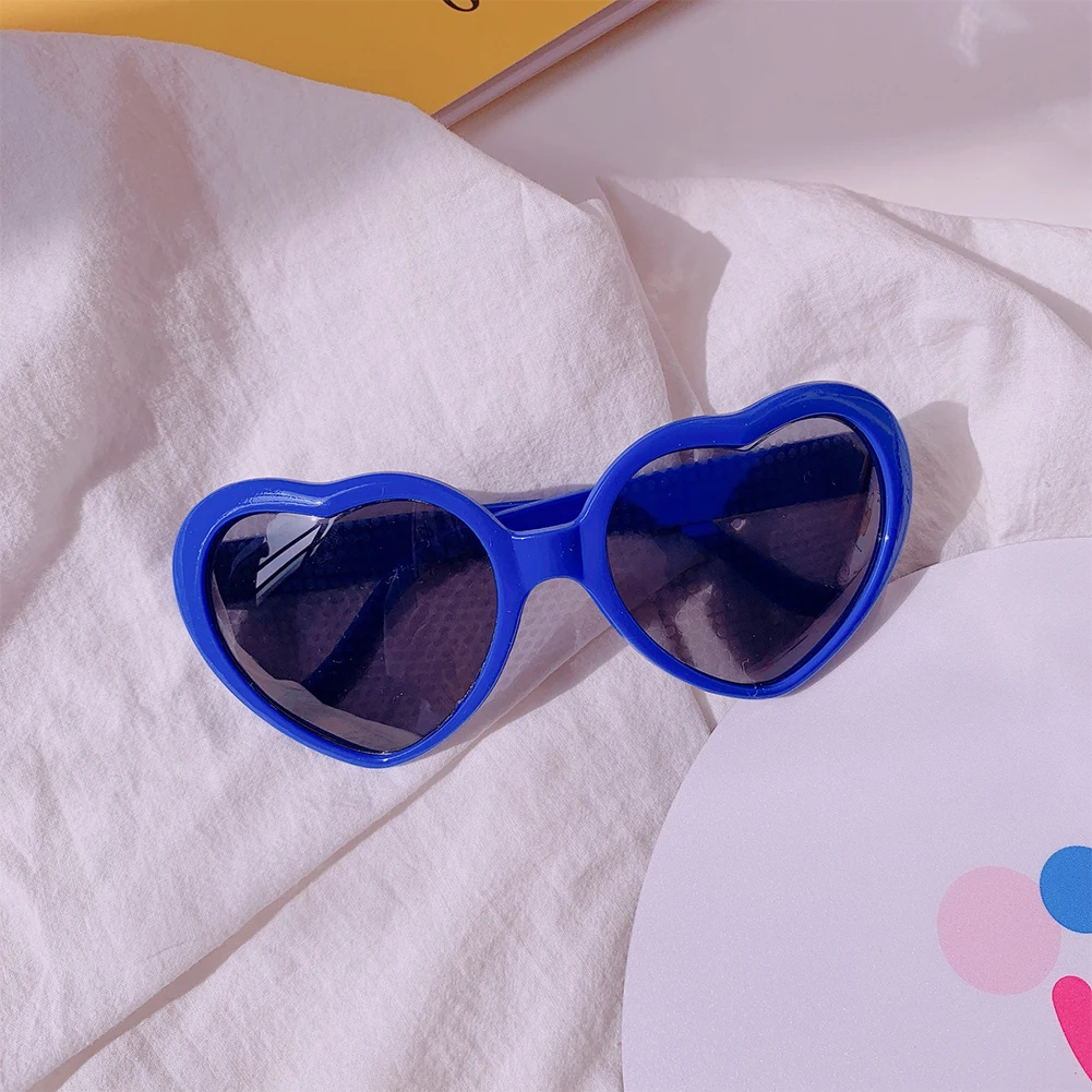 Amazing Heart Effect Diffraction Glasses Special Effect Festival Light Changing Eyewear Outdoor for Music Party/Bar/Fireworks
Amazing Heart Effect Diffraction Glasses Special Effect Festival Light Changing Eyewear Outdoor for Music Party/Bar/Fireworks