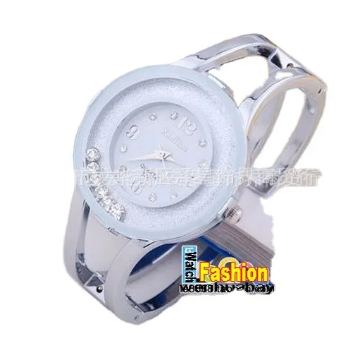 Supply Rolling Rhinestone Fashion Multi-Cut Quartz Bangle Watch men watches 2020 luxury creative watches his and hers
Supply Rolling Rhinestone Fashion Multi-Cut Quartz Bangle Watch men watches 2020 luxury creative watches his and hers