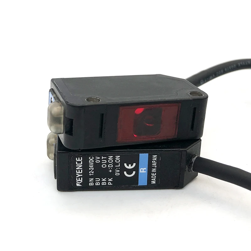 Keyence PZ-M31P independent photoelectric sensor regression reflection detection range of 5-300mm new original
Keyence PZ-M31P independent photoelectric sensor regression reflection detection range of 5-300mm new original