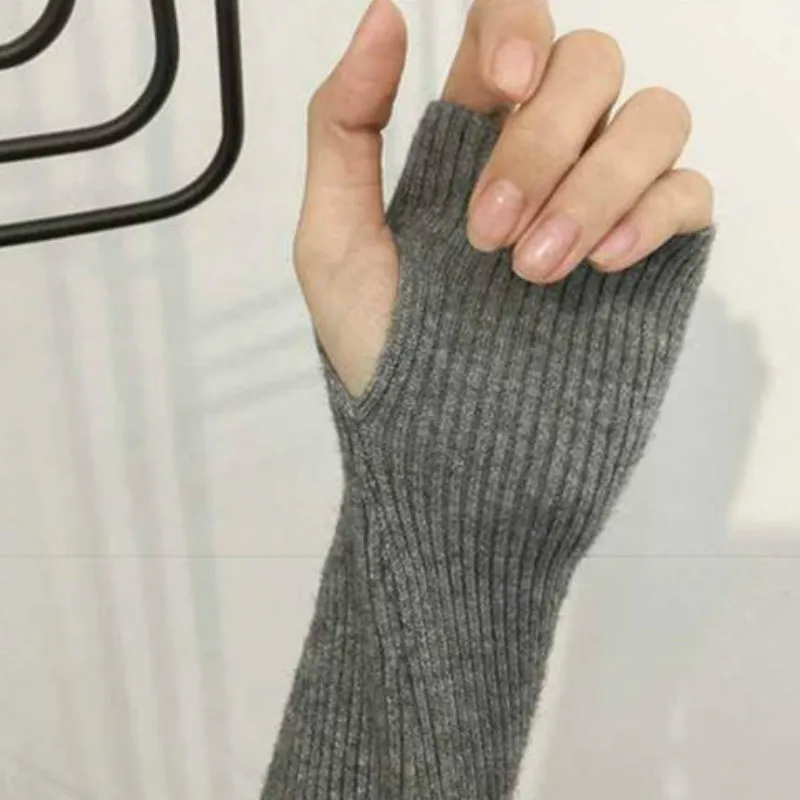 Women Pullover Solid Winter Sweater Slim Fit High Elastic Turtleneck Collar All-match Knitted Korean Style Simple Elegant Daily
Women Pullover Solid Winter Sweater Slim Fit High Elastic Turtleneck Collar All-match Knitted Korean Style Simple Elegant Daily