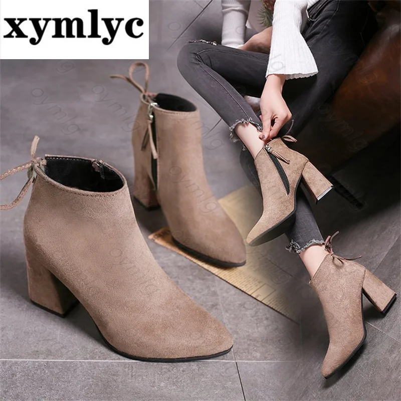 Универсальные осенне-зимние облегающие студенческие водонепроницаемые сапоги на толстом каблуке, с боковой молнией, в английском стиле, 2021
Универсальные осенне-зимние облегающие студенческие водонепроницаемые сапоги на толстом каблуке, с боковой молнией, в английском стиле, 2021