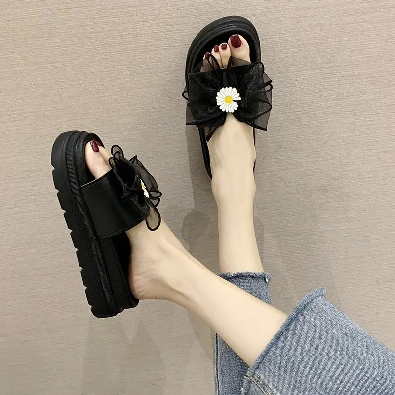 CRLAYDK Platform Women Bow Big Flowers Design Slippers Outdoor Walking Sandals Open Toe Girls Casual Beach Shoes for Summer
CRLAYDK Platform Women Bow Big Flowers Design Slippers Outdoor Walking Sandals Open Toe Girls Casual Beach Shoes for Summer