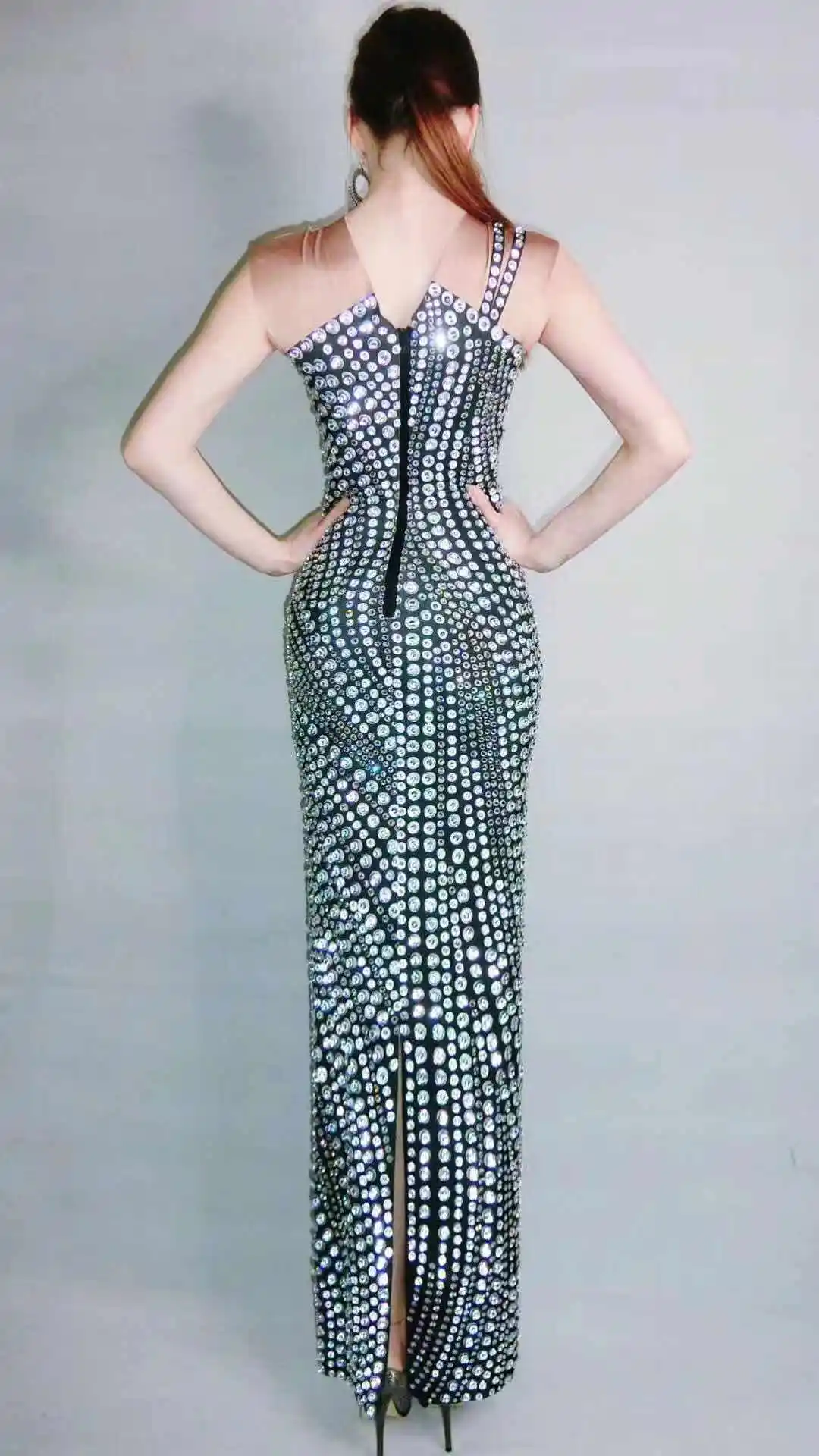 Women Summer Dress 2021 Diamond Handmade Customized HighQuality Maxi Dress Nightclub Bar Party Singer Dancer Show Costume
Women Summer Dress 2021 Diamond Handmade Customized HighQuality Maxi Dress Nightclub Bar Party Singer Dancer Show Costume