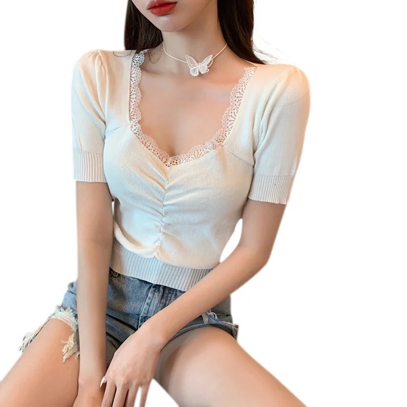 Tops & Tees
Tops & Tees