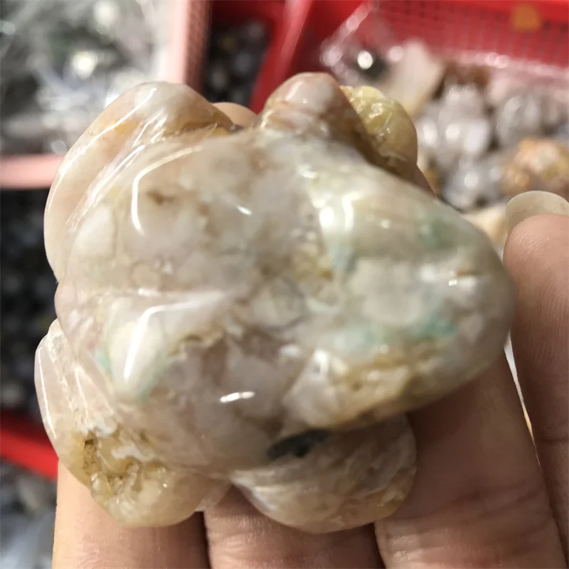 Статуэтка лягушки из натурального камня ручной работы, 5 см
Статуэтка лягушки из натурального камня ручной работы, 5 см