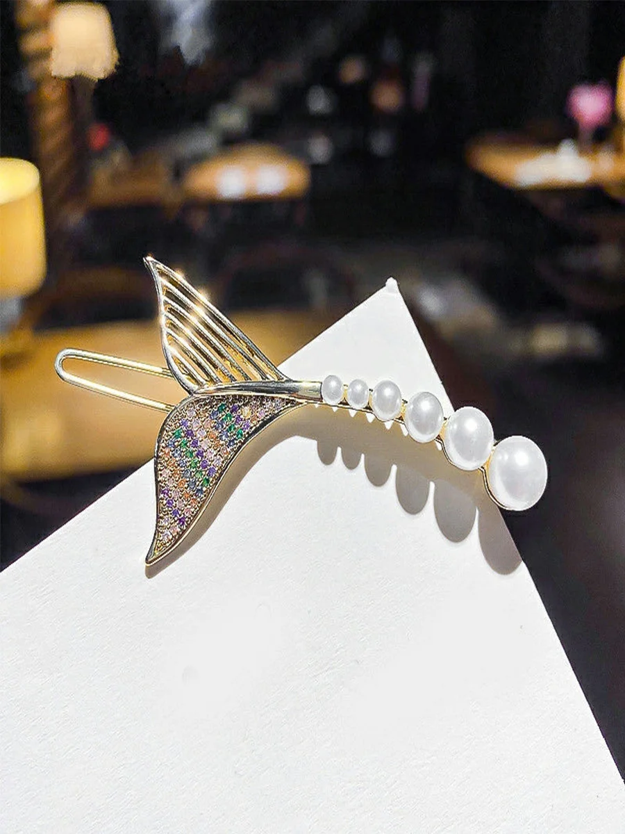 Pearl Diamond Mermaid Tail Hairpin Side Clip Net Celebrity Temperament Bangs Korean Hair Accessories Headdress Word Hairclip
Pearl Diamond Mermaid Tail Hairpin Side Clip Net Celebrity Temperament Bangs Korean Hair Accessories Headdress Word Hairclip