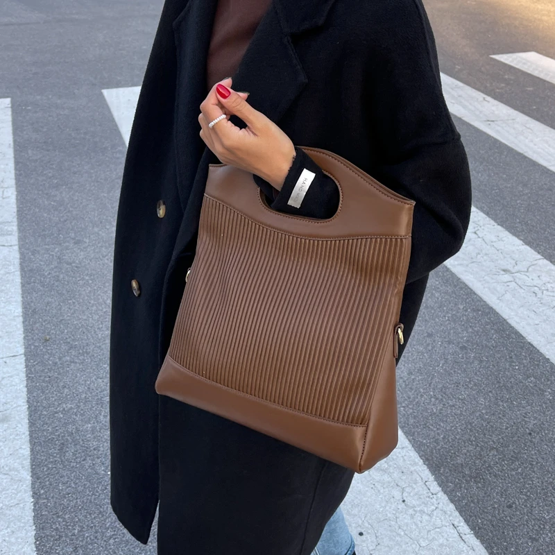 Брендовые большие сумки для покупок, популярные цветные сумки через плечо для женщин, дизайнерская складная сумка через плечо, роскошные су...
Брендовые большие сумки для покупок, популярные цветные сумки через плечо для женщин, дизайнерская складная сумка через плечо, роскошные су...