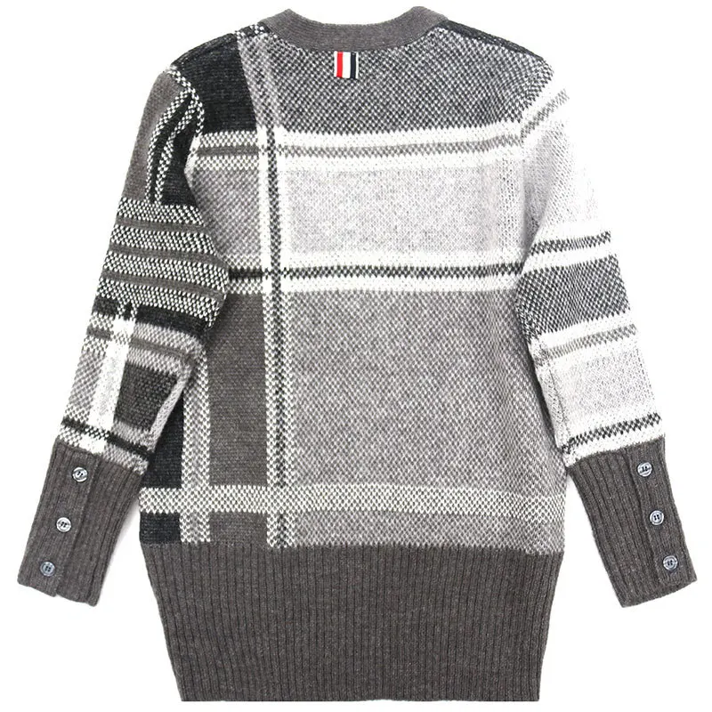 Fashion TB 2021 Brand Sweaters Women Loose V-Neck Cardigans Clothing Striped Cotton Wool Plaid Thick Winter Casual Coat
Fashion TB 2021 Brand Sweaters Women Loose V-Neck Cardigans Clothing Striped Cotton Wool Plaid Thick Winter Casual Coat