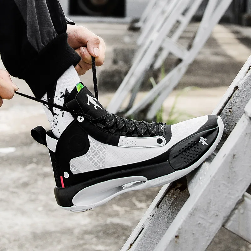 Explosive basketball shoes spring 2021 new casual breathable sports outdoor men's shoes 
Explosive basketball shoes spring 2021 new casual breathable sports outdoor men's shoes
