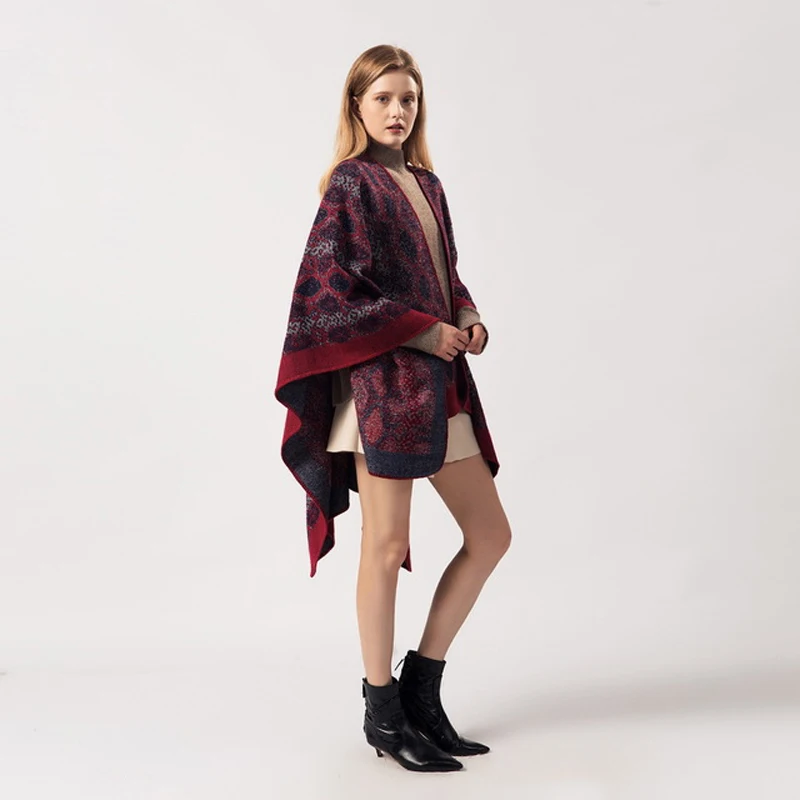 130x150CM Elegant Batwing Sleeve Jumper Scarf Shawl Poncho Knitted pullover Blanket Shawl Wedding Evening Party
130x150CM Elegant Batwing Sleeve Jumper Scarf Shawl Poncho Knitted pullover Blanket Shawl Wedding Evening Party