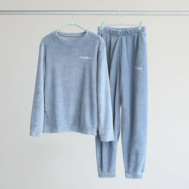 Winter Flannel Pajama Set Womens Fleece Pajamas Sleepwear Home Clothes Thick Warm Coral Velvet Female Nightgown Suit Pajama F161
Winter Flannel Pajama Set Womens Fleece Pajamas Sleepwear Home Clothes Thick Warm Coral Velvet Female Nightgown Suit Pajama F161