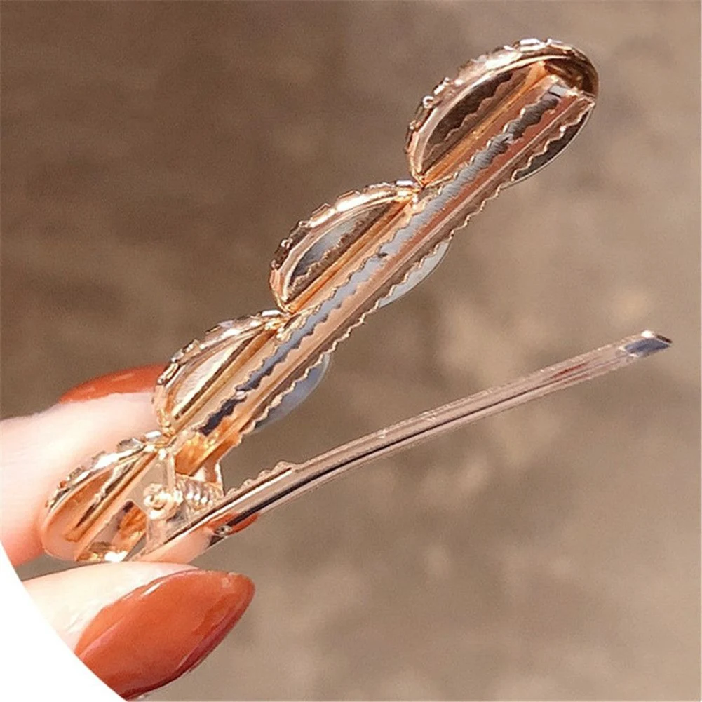 Fashion 3 Colors Korean Crystal Rhinestones Hair Clips Elegant Women Barrettes Hairpins Hairgrips Headwear Hair Accessories
Fashion 3 Colors Korean Crystal Rhinestones Hair Clips Elegant Women Barrettes Hairpins Hairgrips Headwear Hair Accessories