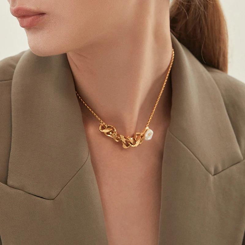 Brass Real Pearl Chains Choker Necklace Women Jewelry Designer T Show Runway Gown Sweety Boho Japan Korean Gothic Trendy
Brass Real Pearl Chains Choker Necklace Women Jewelry Designer T Show Runway Gown Sweety Boho Japan Korean Gothic Trendy
