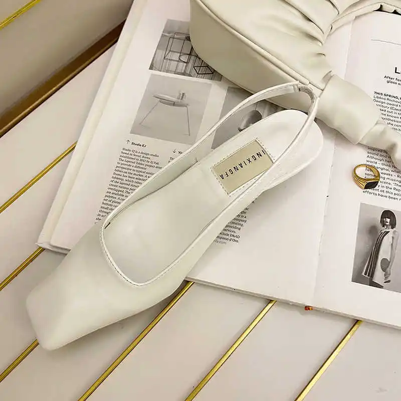 2021 new style shoes with Korean style square head shallow mouth shoes simple versatile cat heel back sandals
2021 new style shoes with Korean style square head shallow mouth shoes simple versatile cat heel back sandals