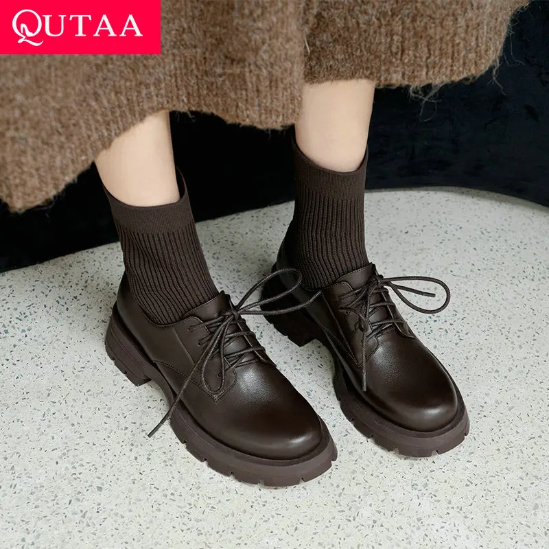 QUTAA 2022 Autumn Winter Round Toe Ankle Boots Cow Leather Lace Up Ladies Shoes Square Med Heel Casual Women Boots Size 34-39
QUTAA 2022 Autumn Winter Round Toe Ankle Boots Cow Leather Lace Up Ladies Shoes Square Med Heel Casual Women Boots Size 34-39