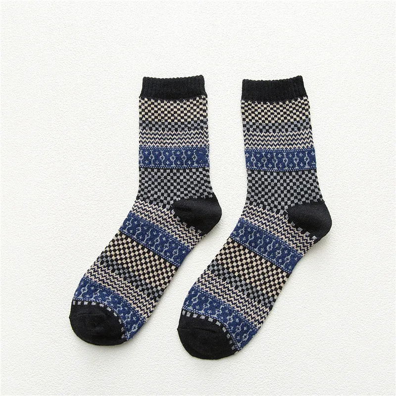 Autumn and Winter Warm Men's Wool Socks Male 5 Pairs Per Set Men's Socks Small Square Retro National Style
Autumn and Winter Warm Men's Wool Socks Male 5 Pairs Per Set Men's Socks Small Square Retro National Style
