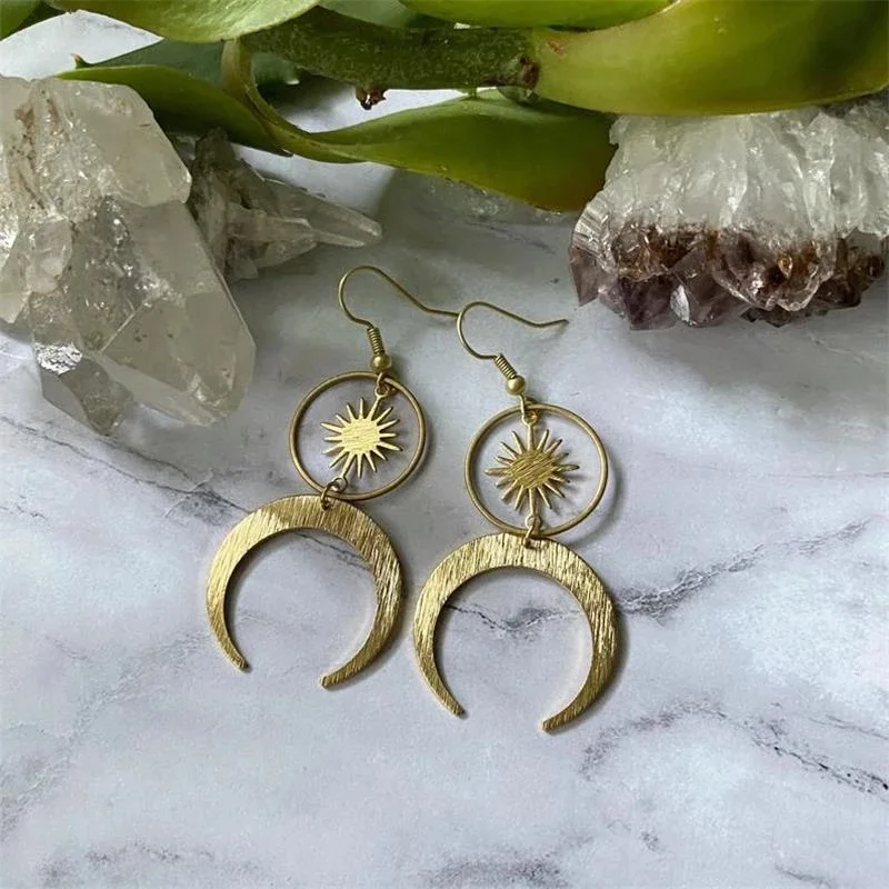 Bohemia Crescent Sun and Moon Earrings Phase Drop Earrings for Women Female Party Boho Statement Earrings Jewelry
Bohemia Crescent Sun and Moon Earrings Phase Drop Earrings for Women Female Party Boho Statement Earrings Jewelry