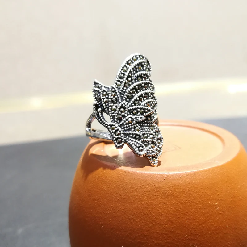 Counter Boutique 925 Thai Silver Vintage Ethnic Style Butterfly Closed Index Finger Ring Rings plus Size Mother Gift for Women
Counter Boutique 925 Thai Silver Vintage Ethnic Style Butterfly Closed Index Finger Ring Rings plus Size Mother Gift for Women