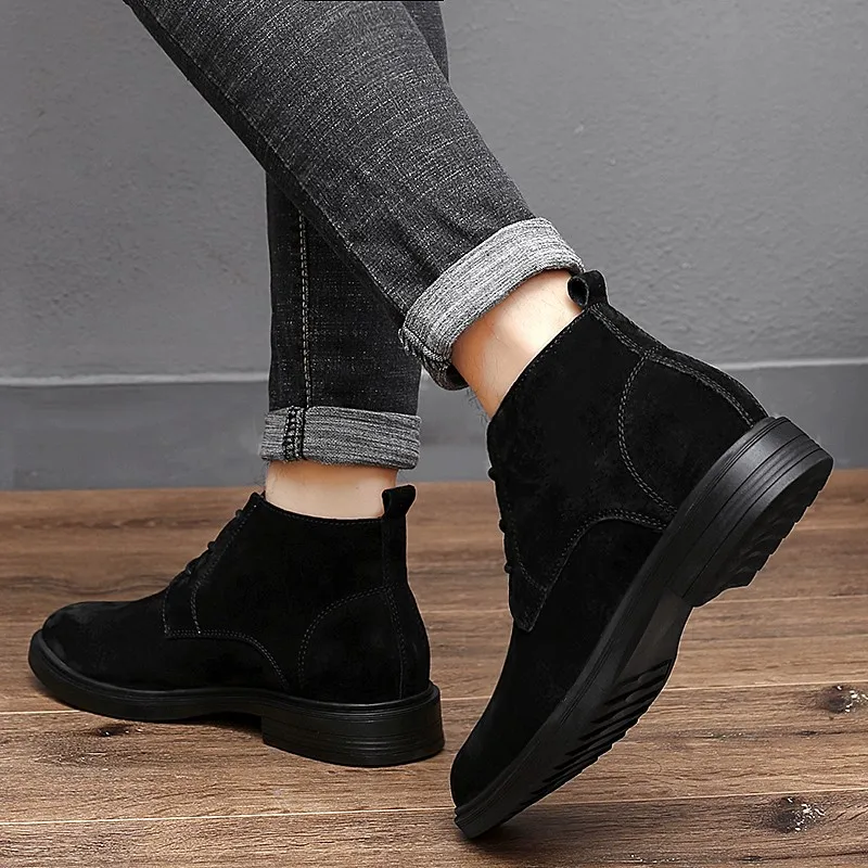 Winter Warm Plush Men's Snow Boots Outdoor Comfortable Men's Shoes Lace-up Autumn Men's Ankle Boots Winter Work Boots Size38-48
Winter Warm Plush Men's Snow Boots Outdoor Comfortable Men's Shoes Lace-up Autumn Men's Ankle Boots Winter Work Boots Size38-48