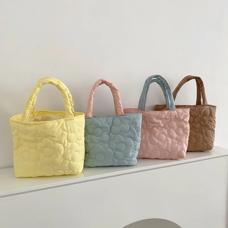 Women'S Cotton Handbags Mini Shoulder Bag Purses Flower Canvas Tote Bag Open Sweet Small Storage Satchel Girl 2021 New
Women'S Cotton Handbags Mini Shoulder Bag Purses Flower Canvas Tote Bag Open Sweet Small Storage Satchel Girl 2021 New