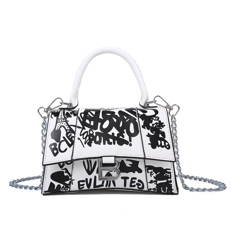 Disney Designer handbags high quality 2021 luxury chain bag fashion graffiti painted leather crossbody bags for small letter bag
Disney Designer handbags high quality 2021 luxury chain bag fashion graffiti painted leather crossbody bags for small letter bag
