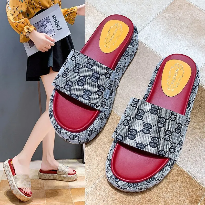 Thick-soled one-word women's slippers cartoon canvas surface fashion trifle bottom casual women women shoes shoes woman heels
Thick-soled one-word women's slippers cartoon canvas surface fashion trifle bottom casual women women shoes shoes woman heels