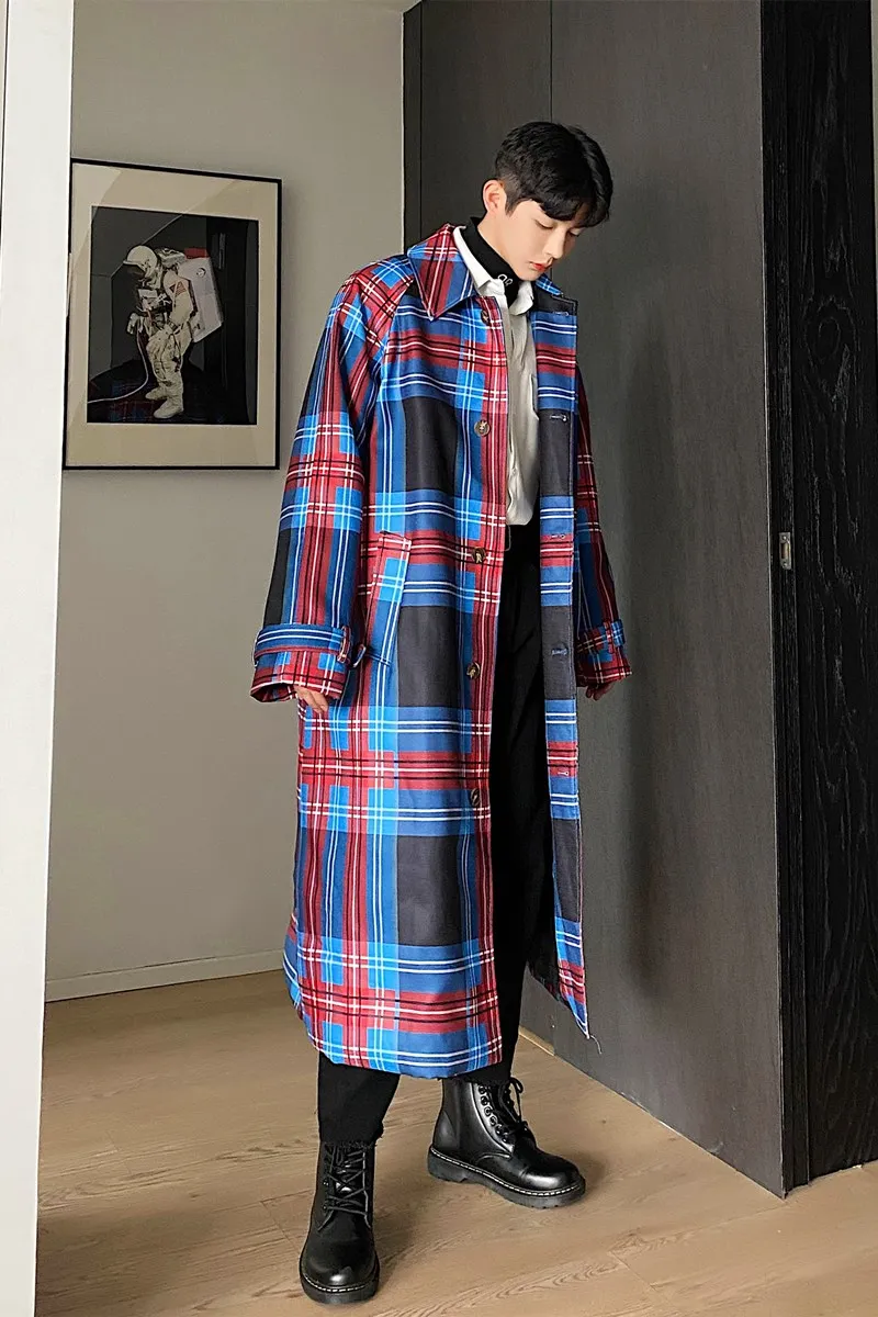 Male Streetwear Vintage Windbreaker Overcoat Jacket Outerwear Men Retro Casual Thick Cotton Padded Plaid Long Trench Coat
Male Streetwear Vintage Windbreaker Overcoat Jacket Outerwear Men Retro Casual Thick Cotton Padded Plaid Long Trench Coat