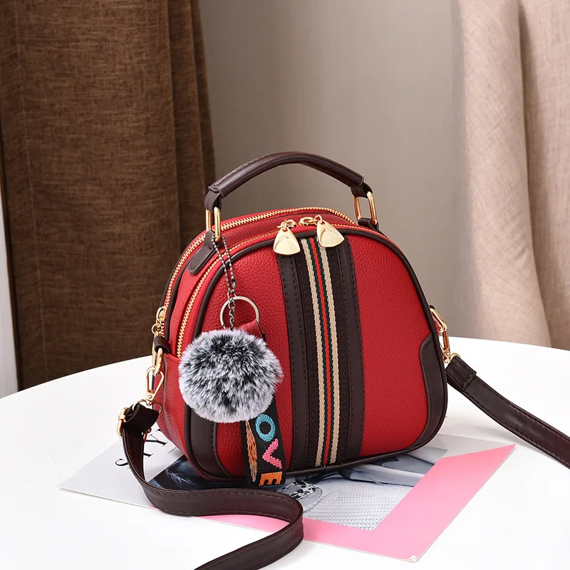 Fashion PU Leather Handbag for Women 2018 New Girl Messenger Bags with Ball Toy Bolsa Female Shoulder Bags Ladies Party Handbags
Fashion PU Leather Handbag for Women 2018 New Girl Messenger Bags with Ball Toy Bolsa Female Shoulder Bags Ladies Party Handbags