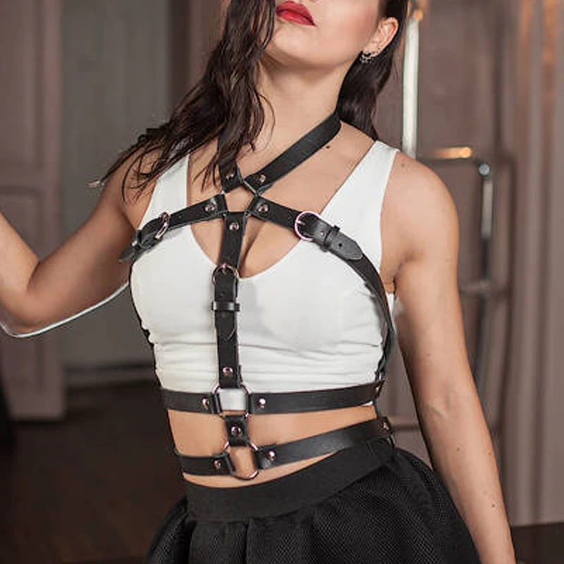 GAMPORL Harness Sets Women Sexy Lingerie Gothic Chest Harness Cage Leather Body Bondage Harajuku Suspenders Female Garter Belts
GAMPORL Harness Sets Women Sexy Lingerie Gothic Chest Harness Cage Leather Body Bondage Harajuku Suspenders Female Garter Belts