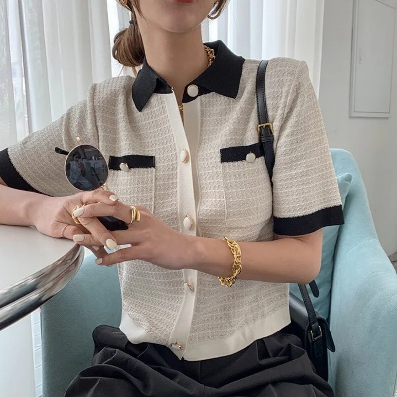 2021 Summer Korean Style Turn-down Collar Short Sleeve Thin Short-sleeved Ice Silk Knit sweater Women Cardigan Tops Blouses Girl
2021 Summer Korean Style Turn-down Collar Short Sleeve Thin Short-sleeved Ice Silk Knit sweater Women Cardigan Tops Blouses Girl