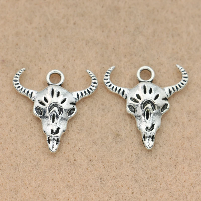 10pcs Antique Silver Plated Bull Head Charms Pendants for Jewelry Making Bracelet Accessories DIY Findings 21x21mm
10pcs Antique Silver Plated Bull Head Charms Pendants for Jewelry Making Bracelet Accessories DIY Findings 21x21mm