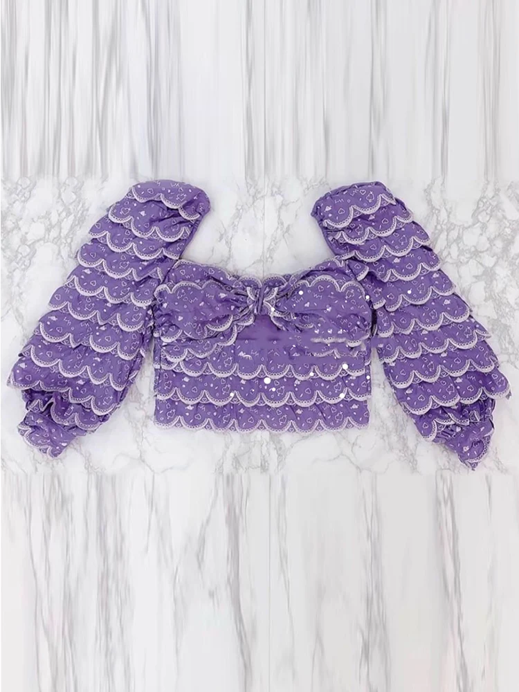 Retro print sexy square collar hollow bow multi-level frills high waist short shirt ladies summer new fashion all-match tops
Retro print sexy square collar hollow bow multi-level frills high waist short shirt ladies summer new fashion all-match tops